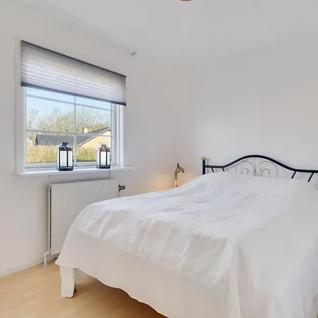 Harrieth - 16km From The Sea By Interhome *