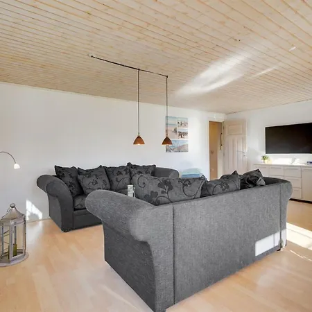 Prázdninový dům Harrieth - 16km From The Sea By Interhome