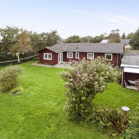 Harrieth - 16km From The Sea By Interhome